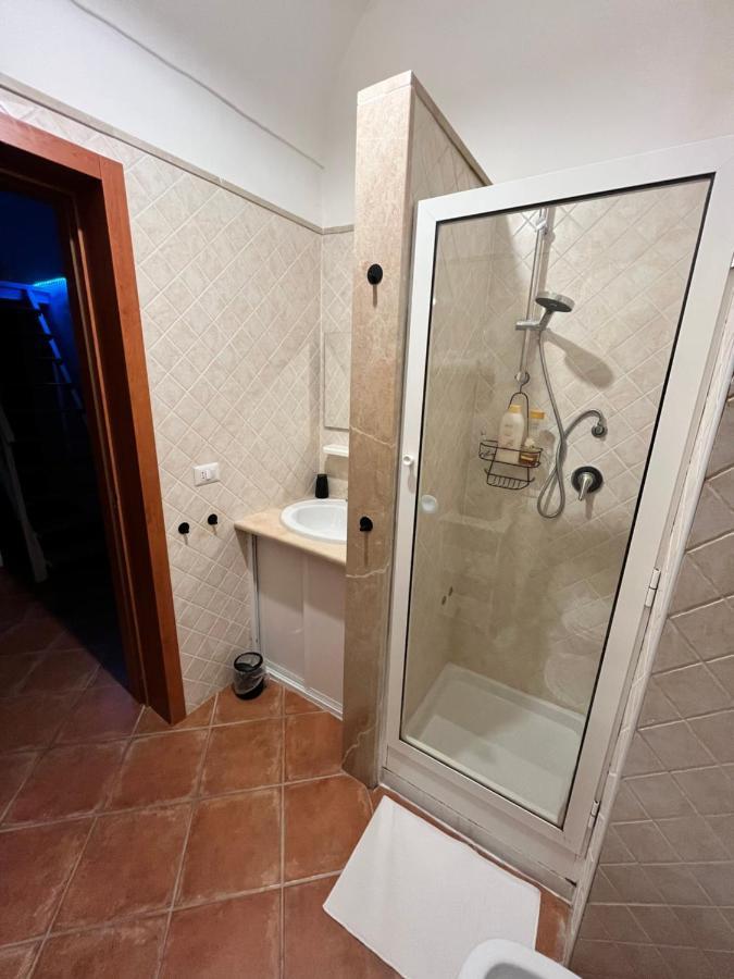 Aura Apartment Бриндизи Экстерьер фото